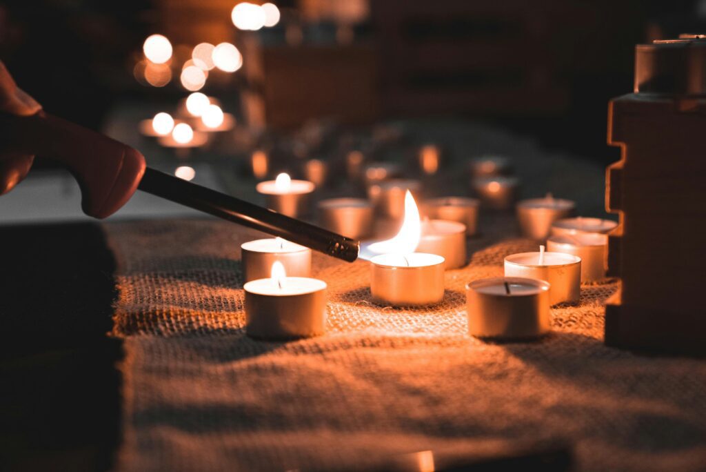 Services individuels 3 des bougies allumées